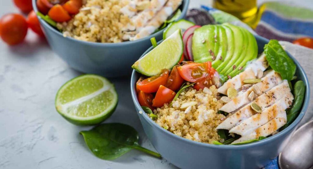 Pesto Chicken Quinoa Bowl Recipe